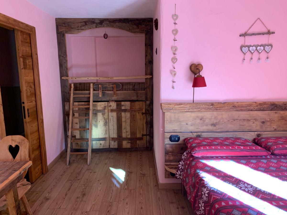 La Ferme Du Grand Paradis Cogne Kamer foto